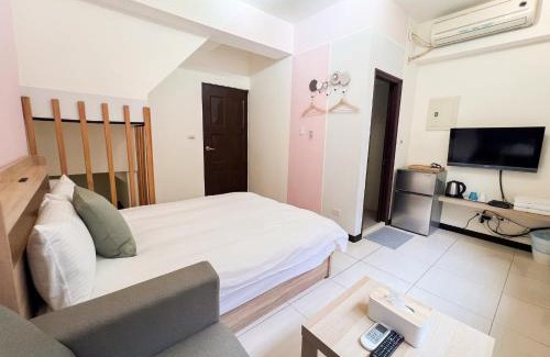 University District Haus | 一中小窩馨