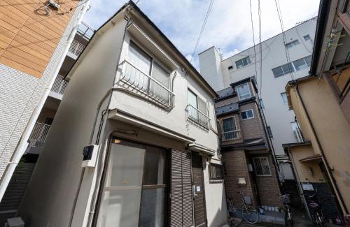 Nishikoiwa Wohnung | 一棟貸切宿, HARMONIA東京小岩 6名max,wifi有,秋葉原16分新宿33分,ディズニー電車48分, 駐車場ありません