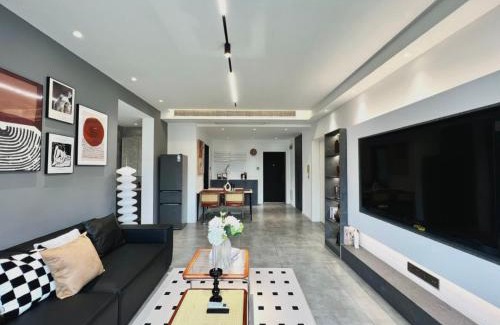 Huangpu Wohnung | 上海外滩旁的二房公寓