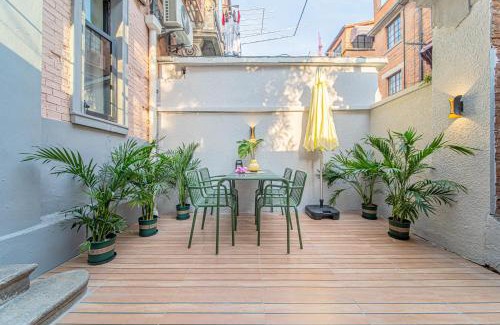 Downtown Shanghai Wohnung | 上海小胖纸民宿-南京西路3店-桃之夭夭