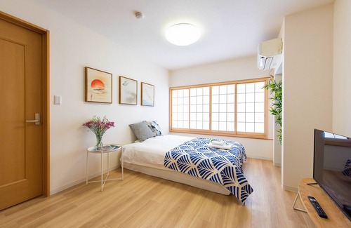 Taito Wohnung | 上野秋葉原駅へ徒歩6分＃100平米の2LDK＃空港へ45分＃ Wi-Fiあり