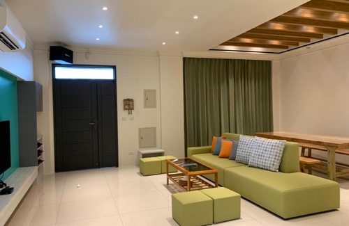 Dongshan Haus | 丸山村民宿可歌將烤