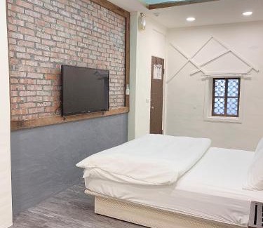 Ruifang Haus | 九份巷居民宿