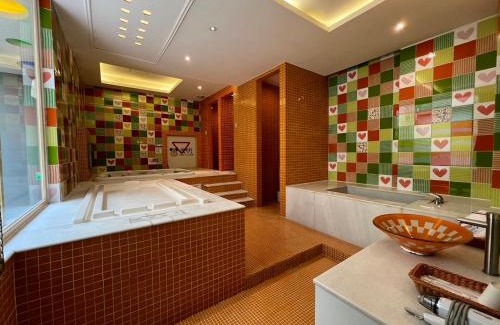 Changhua City Centre Haus | 九號行館No9 Hotel