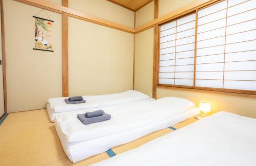Kamiikebukuro Villa | 五十嵐民泊北池袋駅徒歩6分仕事場所ありFREE高速WI-FI TraditionCozy Japanese Villa in Ikebukuro 6mins St with Hight speed WIFI and work space
