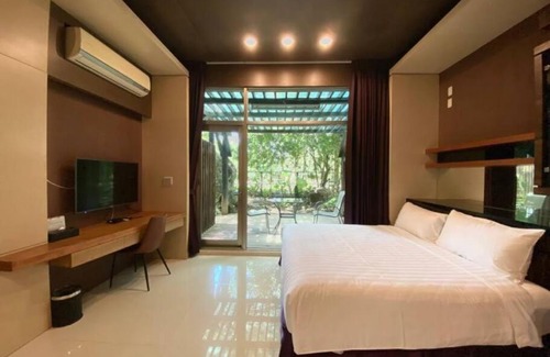 East District Bed & Breakfast | 五柳園休閒農場-嘉義市民宿001號