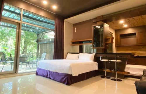 East District Bed & Breakfast | 五柳園休閒農場-嘉義市民宿001號