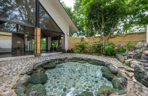 Ito Resort | 伊豆高原温泉ホテル 森の泉