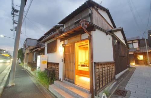 Fushimi Villa | 伏見稲荷の宿-Inari no Yado-