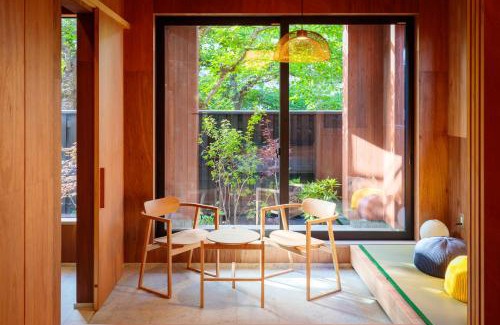 Hakodate Haus | 住三吉の宿 桜山路