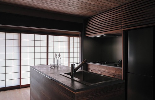 Kumagawa Haus | 八百熊川 Yao-Kumagawa