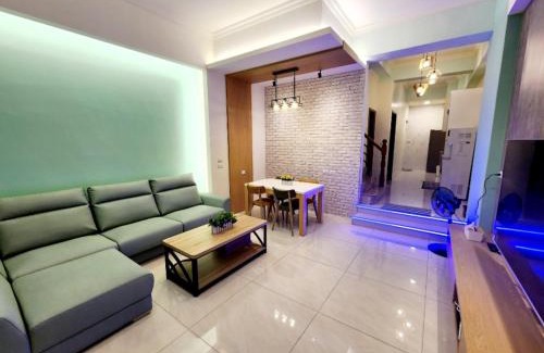 Taitung Bed & Breakfast | 別有洞天電梯包棟民宿洞洞館