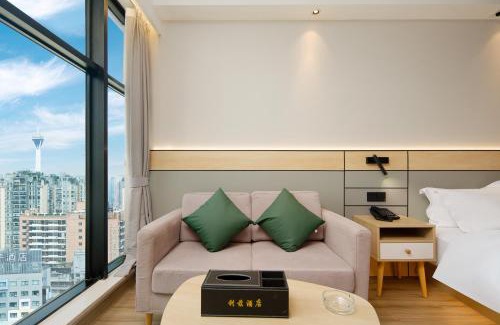 Luomashi Wohnung | 利兹高空影音酒店