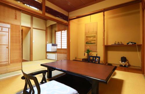 Fujinomiya Hotel | 割烹旅館小川荘