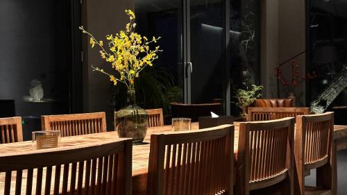 Huairou Kabine | 北京丛林里野奢汤泉酒店