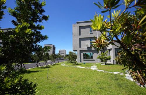 Ji'an Haus | 南海凱歌民宿獨棟庭園別墅 1烤肉打牌歡唱 2寵物友善 3聰明包棟-依人數提供相對應床位及房間數4近市區東大夜市