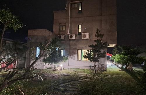 Ji'an Haus | 南海凱歌民宿獨棟庭園別墅 1烤肉打牌歡唱 2寵物友善 3聰明包棟-依人數提供相對應床位及房間數4近市區東大夜市