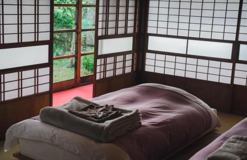 Koshu Villa | 古民家宿るうふ 蔦之家