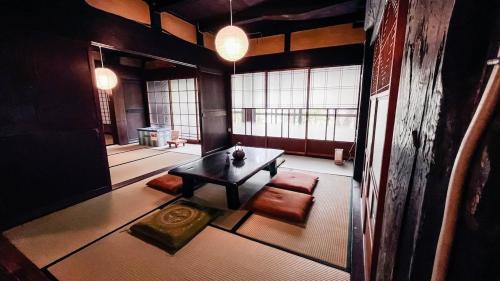 Maibara Haus | 古民家宿 孫八 - Mago8