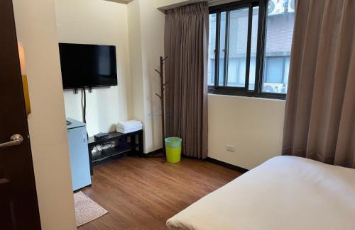 University District Haus | 台中向日葵