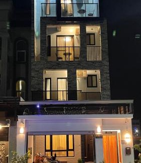 Taitung Haus | 台東藍民宿 第1999號 台東市 民宿 電梯 包棟