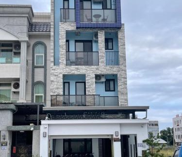 Taitung Haus | 台東藍民宿 第1999號 台東市 民宿 電梯 包棟