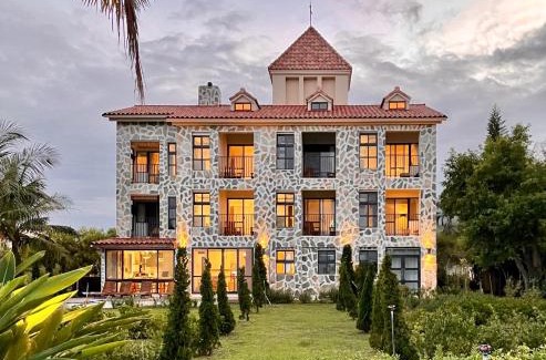 Chenggong Haus | 台東 奧麗雅安莊園 Chateau de olea