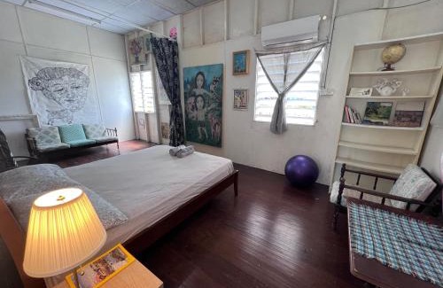 Pulau Ketam Skihütte | 吉胆岛 潮汐民宿 Pulau Ketam Tide Homestay