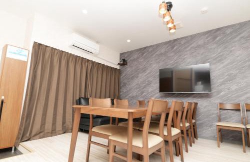 Shinjuku Villa | 和ノ楓cottage第三 新宿の2階建て4室2シャワー2トイレ