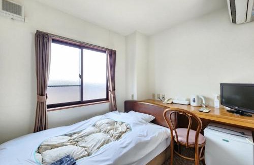 Uwamachi Hotel | 和風ホテル福島屋