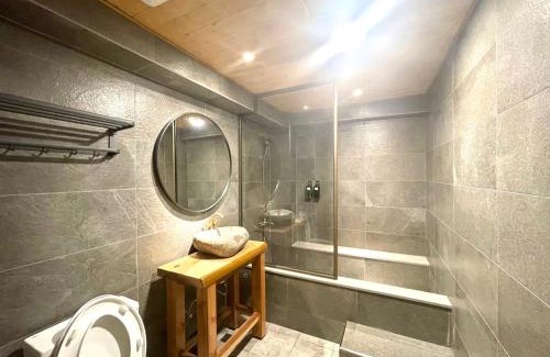 East District Haus | 唯識禪居-訂房後需聯繫轉帳