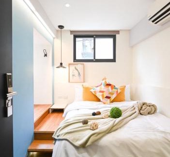 Zhongshan Hotel | 在家行旅 中山館