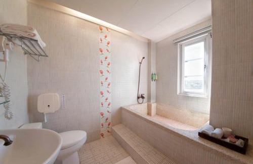 Hengchun Bed & Breakfast | 墾丁亞維儂莊園民宿