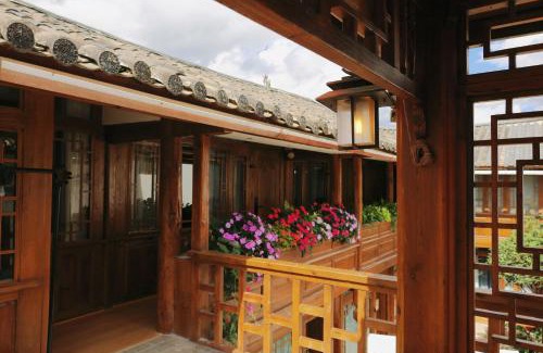 Dayan Old Town Haus | 夕露小榭星期六南门广场店XILUXIAOXIE Saturday
