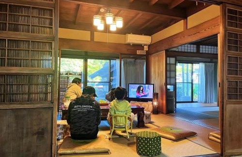 Kani Villa | 大正の宿 浪漫邸