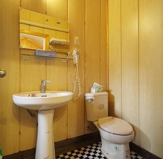 Gukeng Skihütte | 大湖底木屋民宿