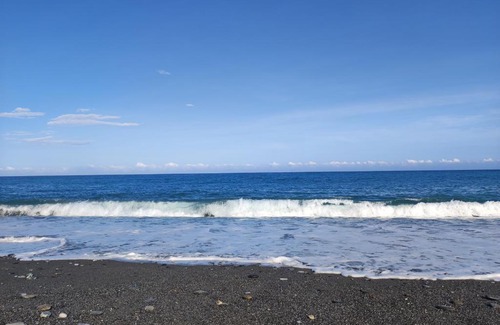 Xincheng Bed & Breakfast | 太魯閣豐生活海館包棟民宿 T-aroko Fengst-ay Ocean Villa-根據訂房人數提供相對的房間數量 Provide different number of rooms according to the number of people in the reservation