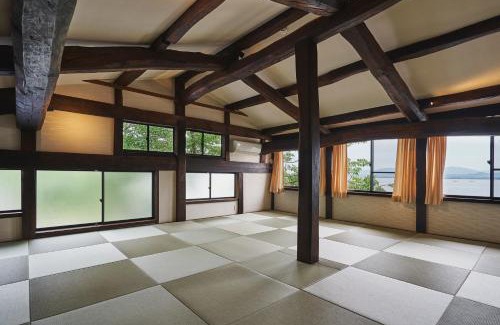 Mikata-gun Haus | 奥琵琶湖 四季亭