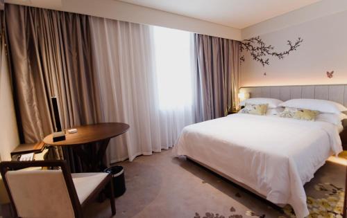 Huancui Hotel | 威海卫大厦 Weihaiwei Hotel