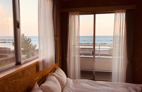 Suruga Ward Haus | 富士山も見える静かな港町用宗のオーシャンビューゲストハウスRomey