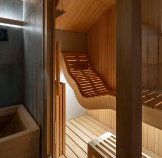 Miyacho Hotel | 富士山リトリートMUKUten舎 富士宮 MtFuji Retreat MUKUtensha Fujinomiya natural wood retreat hotel