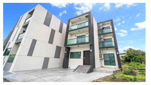 Yuanshan Wohnung | 寵物友善-無門禁24小時進出-享受一下民宿-免費停車