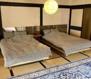 Komoro Haus | 小グループ専門貸切一軒家 パーティーOK観光スポット徒歩圏内 小諸駅歩2分揚羽屋 Specializing in small groups, Party OK, Walking to tourist spots, Vacation Rental House 2 min from Komoro sta