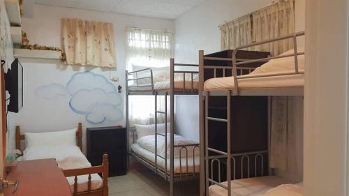 Changbin Haus | 小阿姨野花