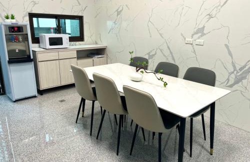 Zhushan Haus | 山禾里民宿-有電梯好停車