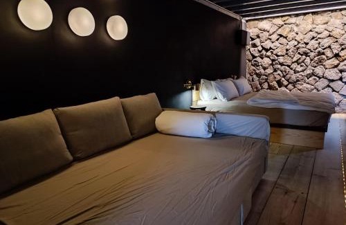 Ruifang Wohnung | 山茶雅舍 新北市民宿證號360號