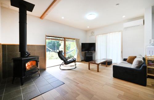 Magome Villa | 峠のお宿巧の実家