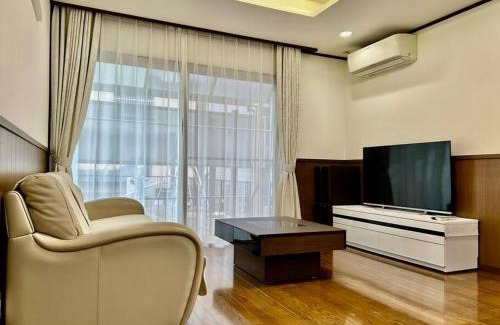 Minami Ward Haus | 広々な140平米