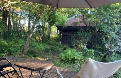 Isumi Haus | 庭付き和モダン平屋の一棟貸し 居庵 iori-ori 小さな森に住む