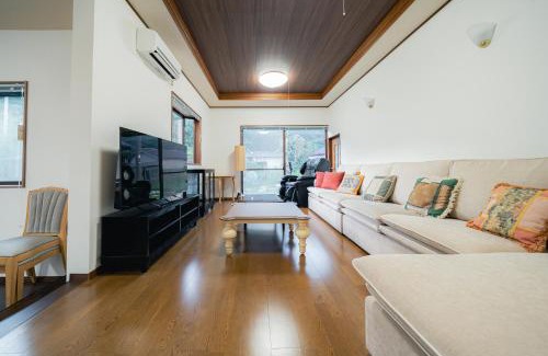 Futtsu Haus | 庭杜の宿 Kanaya